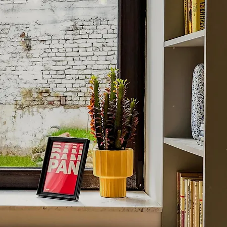 Bohemian Hideaway Historic Center Parking София