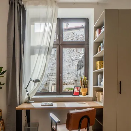 Bohemian Hideaway Historic Center Parking Apartman